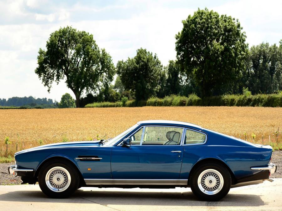  Aston Martin V8 (Series V) 1986 года  (UK) (фото 18 из 21)